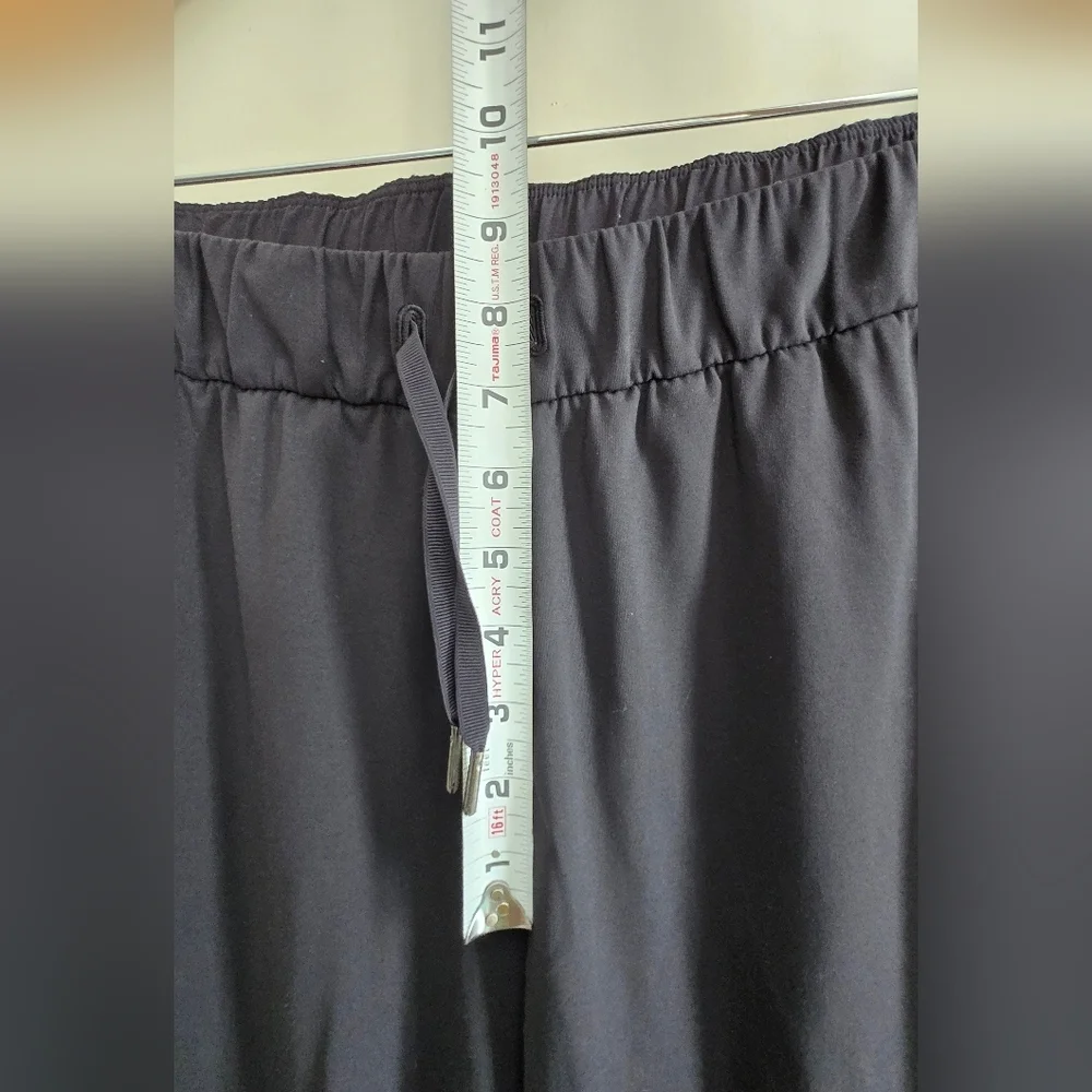 Lululemon Stretch High-Rise Jogger -SZ 6